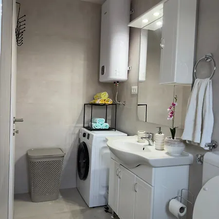 Lolula Apartman *